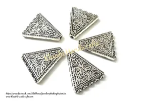 Antique Silver Big Triangular 1 to 5 Connector / Connectors charms!