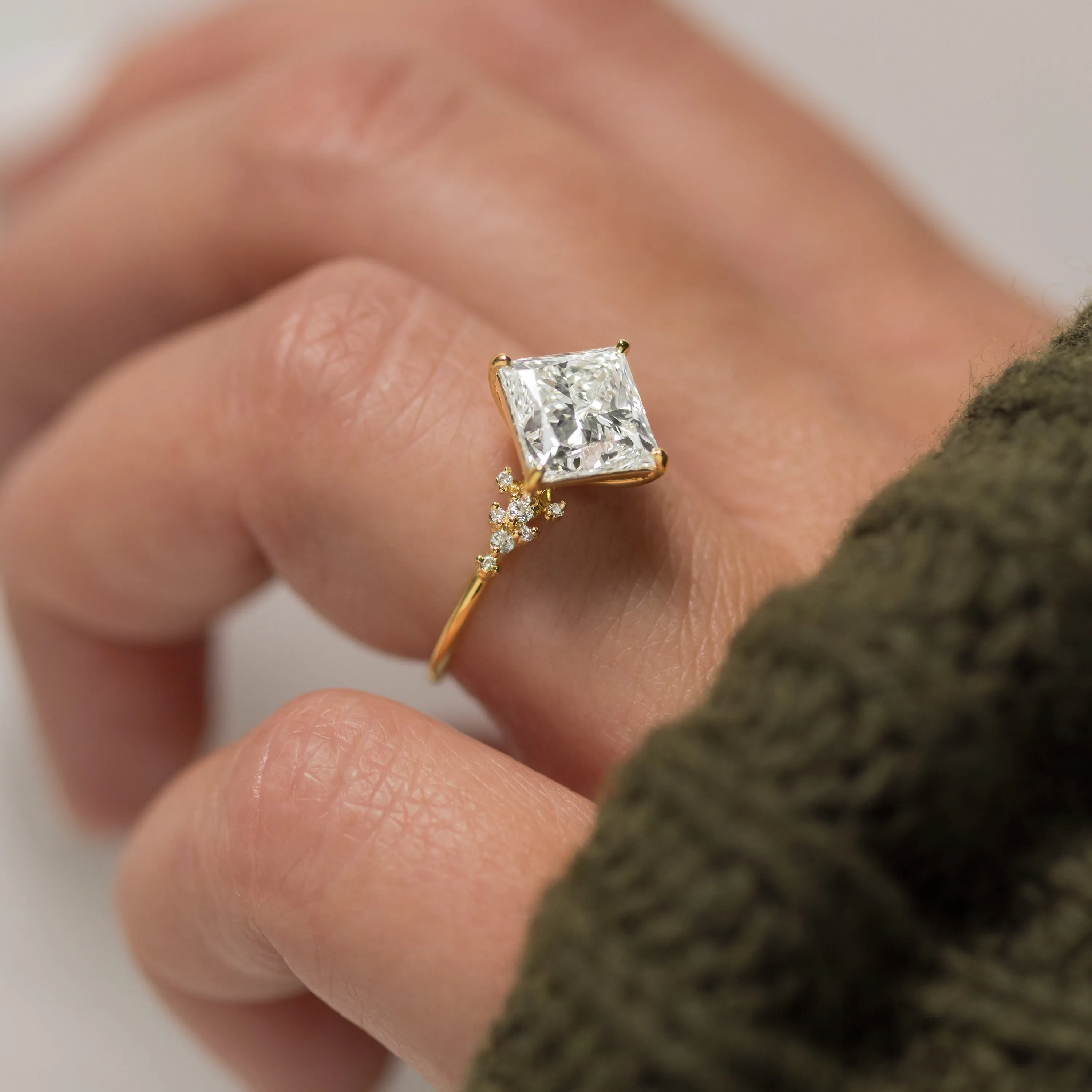 Damask Ring, Princess Cut