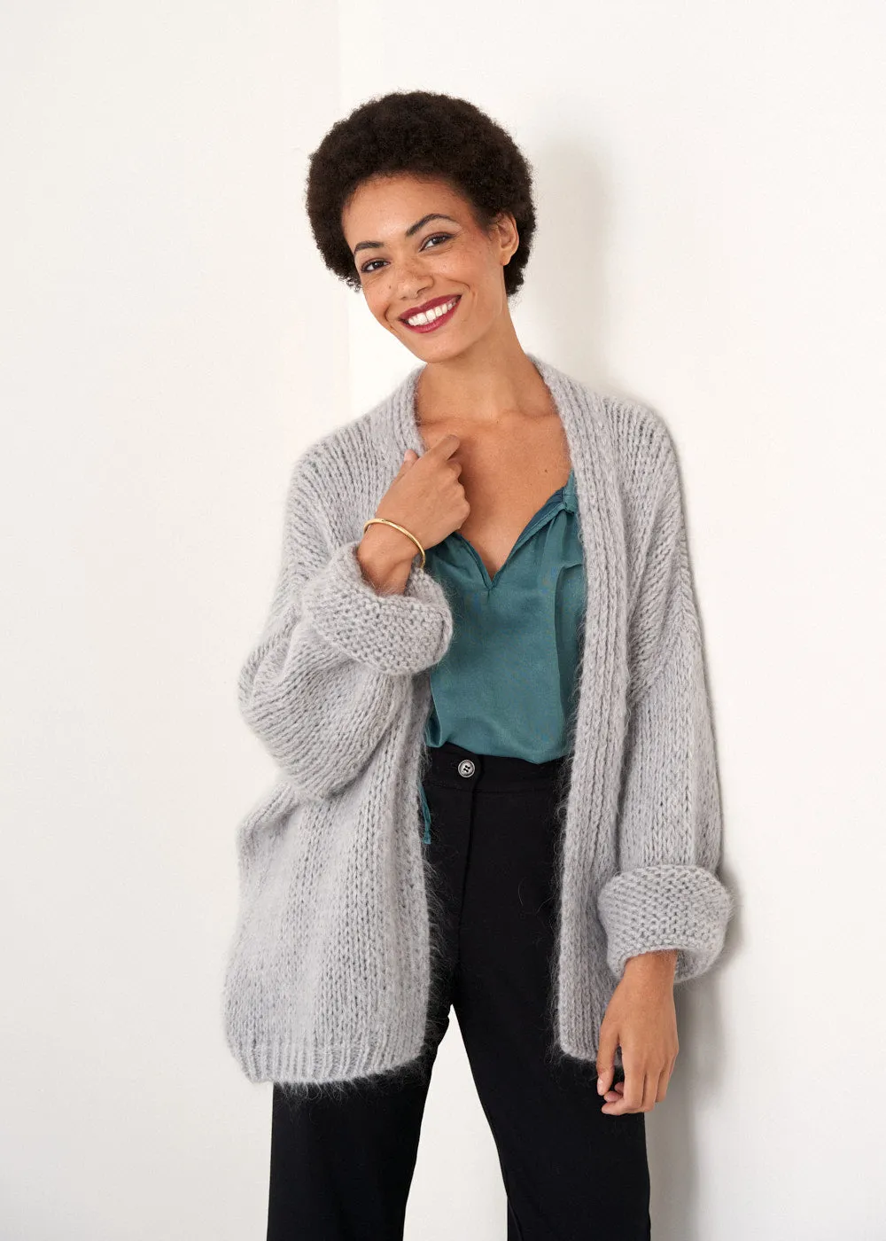 DINA CHUNKY KNIT CARDIGAN - PALE GREY