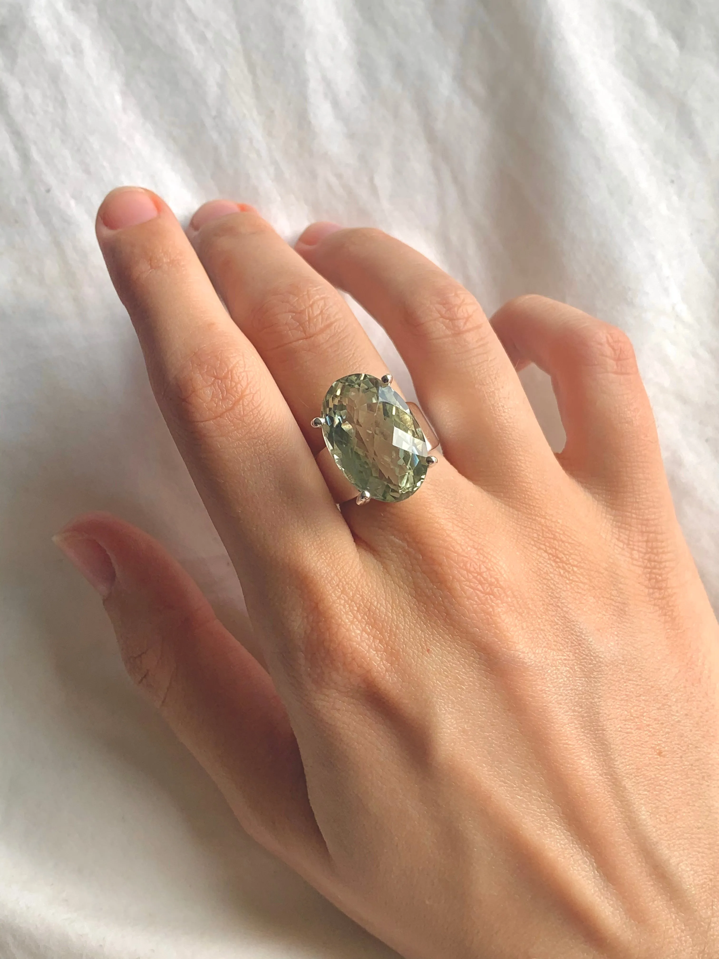 Green Amethyst Taya Ring - Oval (US 6.5)